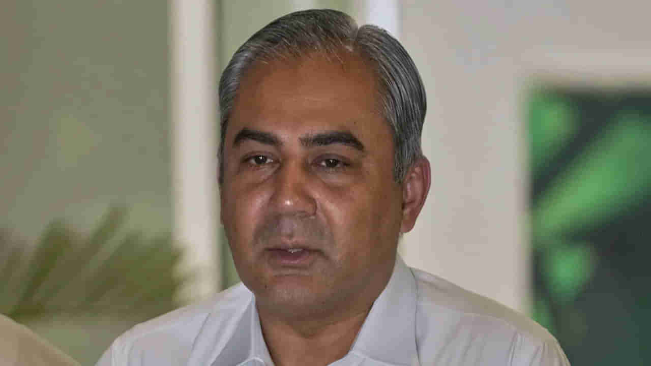 Asia Cup Trophy: మరోసారి మాటమార్చిన ట్రోఫీ దొంగ.. మైండ్ బ్లాంక్ స్కెచ్‌తో బీసీసీఐ రెడీ..