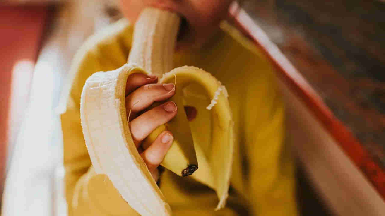 Banana: అరటి పండు ఈ టైంలో తింటే.. రోగాలు కొని తెచ్చుకున్నట్లే! కాస్త చూస్తోండీ..