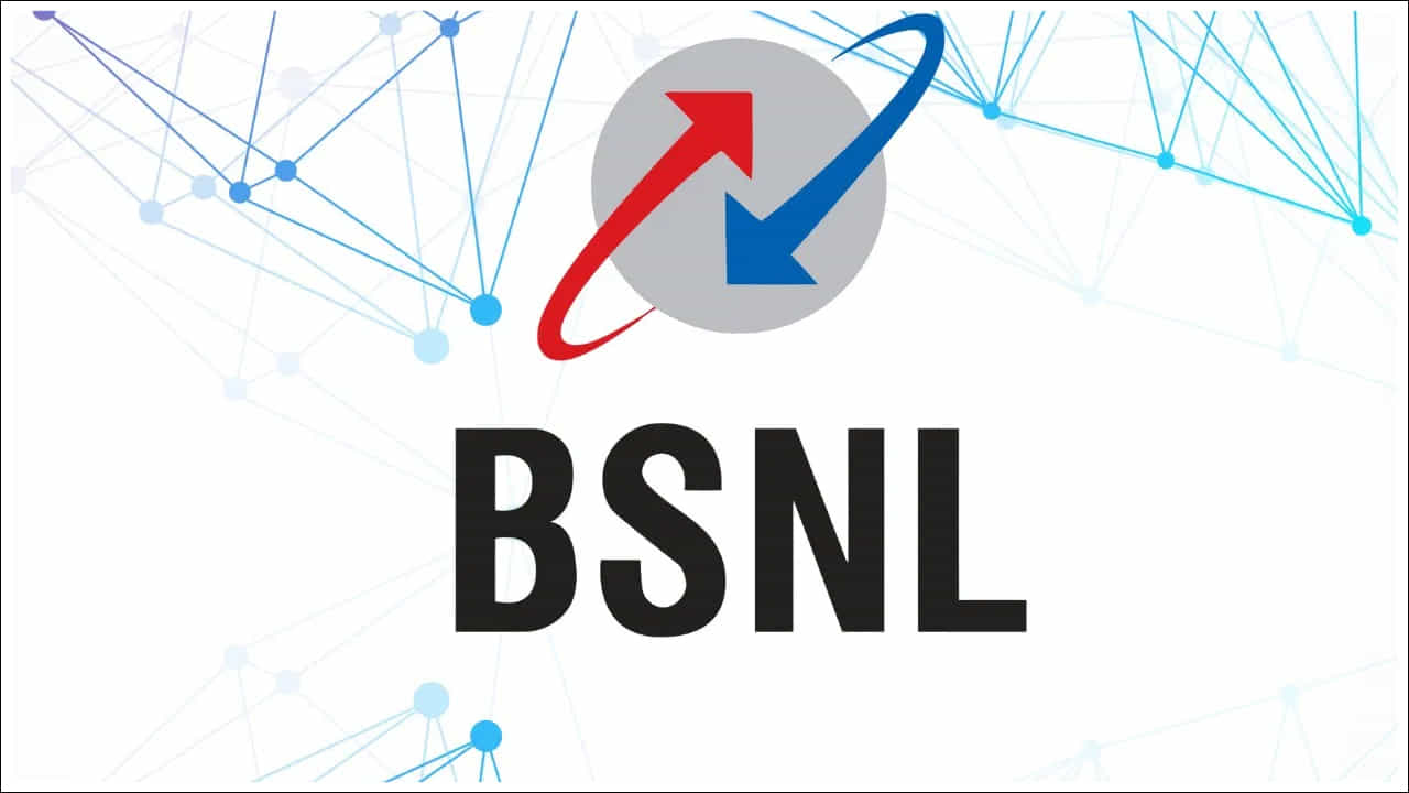  BSNL PV-199 ప్లాన్: రూ.200 లోపు మంచి డేటా, కాలింగ్ ప్యాక్ కోసం చూస్తున్న వినియోగదారుల కోసం PV-199. ఈ ప్లాన్ 28 రోజుల చెల్లుబాటు, రోజుకు 2GB డేటా (తర్వాత 40 Kbps వేగం), అపరిమిత కాలింగ్, రోజుకు 100 SMSలను అందిస్తుంది. ఇది బడ్జెట్-స్నేహపూర్వక, స్థిరమైన ఎంపిక.