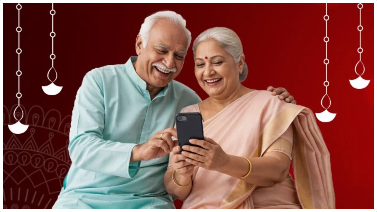 BSNL PV-107 ప్లాన్: PV-107 అనేది బీఎస్ఎన్ఎల్ అత్యంత సరసమైన ప్లాన్. ఇది 28 రోజుల చెల్లుబాటు, ప్రారంభంలో 3GB హై-స్పీడ్ డేటా, ఆ తర్వాత 40 Kbps అపరిమిత వేగాన్ని అందిస్తుంది. ఇది స్థానిక/STD, రోమింగ్పై వర్తించే 200 నిమిషాల ఉచిత వాయిస్ కాలింగ్ను కూడా అందిస్తుంది.