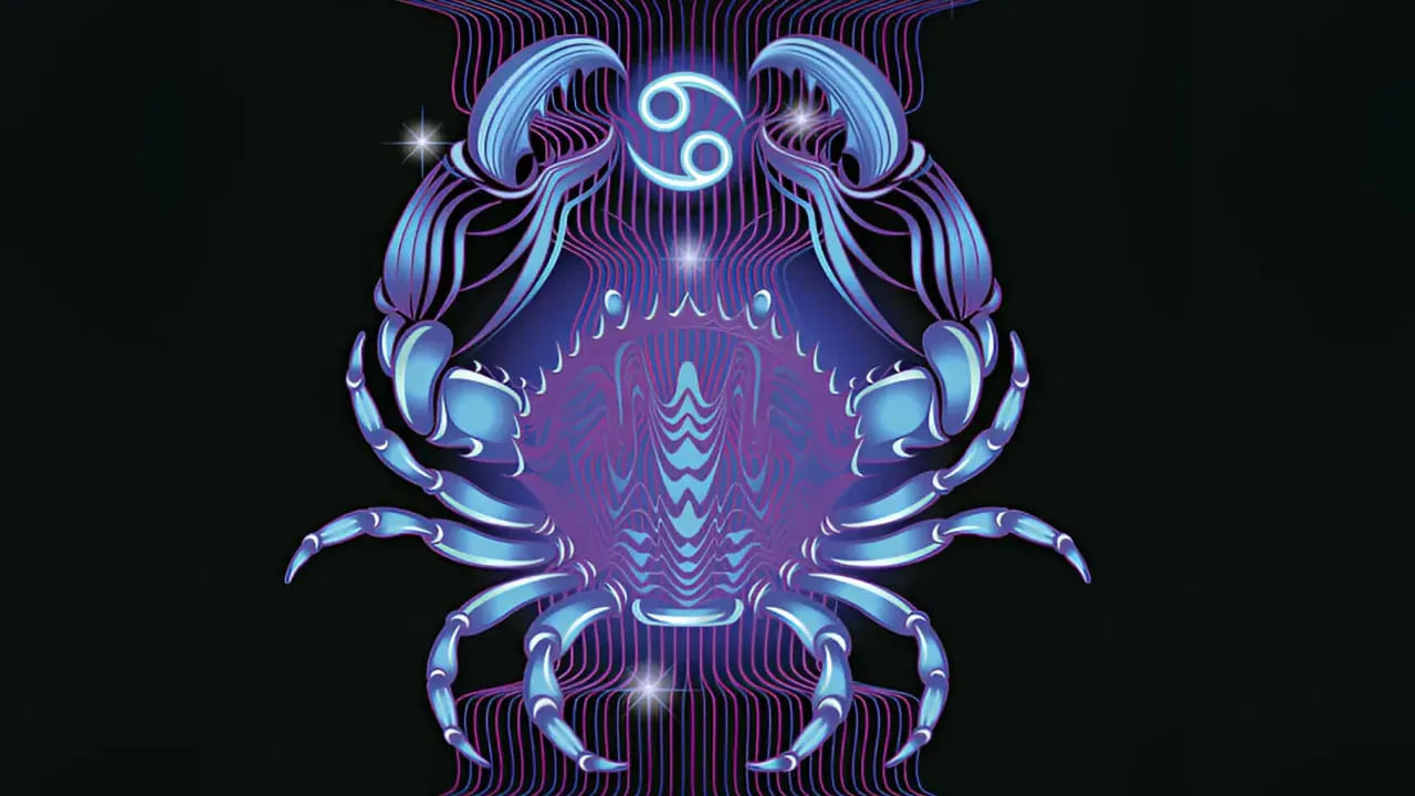 కర్కాటక రాశి: ఈ రాశి వ్యక్తులకు కార్తీక మాసం శుభప్రదంగా కనిపిస్తుంది. వారికి ఊహించని ఆర్థిక లాభాలు, కోర్టు కేసులలో విజయం, కొత్త వ్యాపారాలలో శ్రేయస్సు లభిస్తాయి. వారు పాత స్నేహితులతో తిరిగి కనెక్ట్ అవ్వవచ్చు. ఉమ్మడి ఆస్తుల నుండి ప్రయోజనం పొందవచ్చు. ఈ మాసం వారికి మంచి ఫలితాలనే ఇస్తుంది. ఎలాంటి సమస్యలు ఉన్న తొలగిపోతాయి.