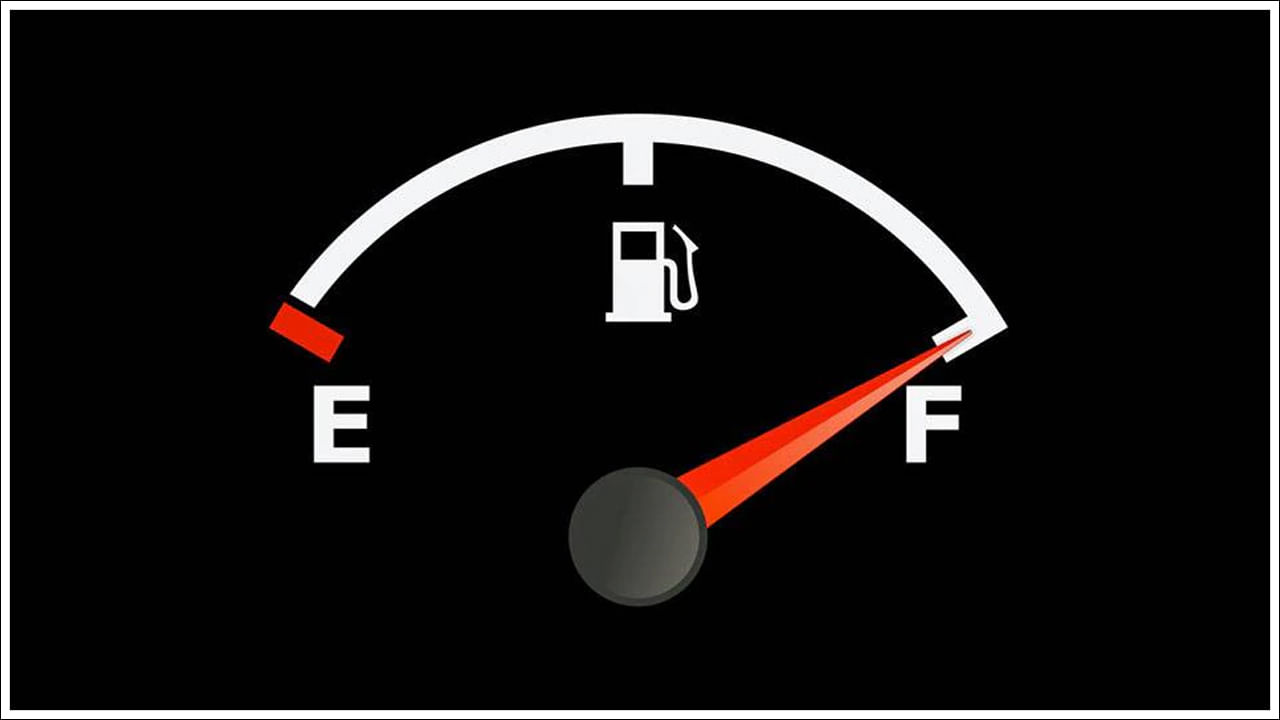  నాణ్యత లేని ఇంధనం: మీరు నాణ్యత లేని ఇంధనం ఉపయోగిస్తే అది మైలేజీని కూడా ప్రభావితం చేస్తుంది. అందువల్ల మీరు ఆయిల్ నింపినప్పుడల్లా, దాని నాణ్యత బాగుందని నిర్ధారించుకోండి. తద్వారా ఇంజిన్ కూడా ప్రయోజనం పొందుతుంది.