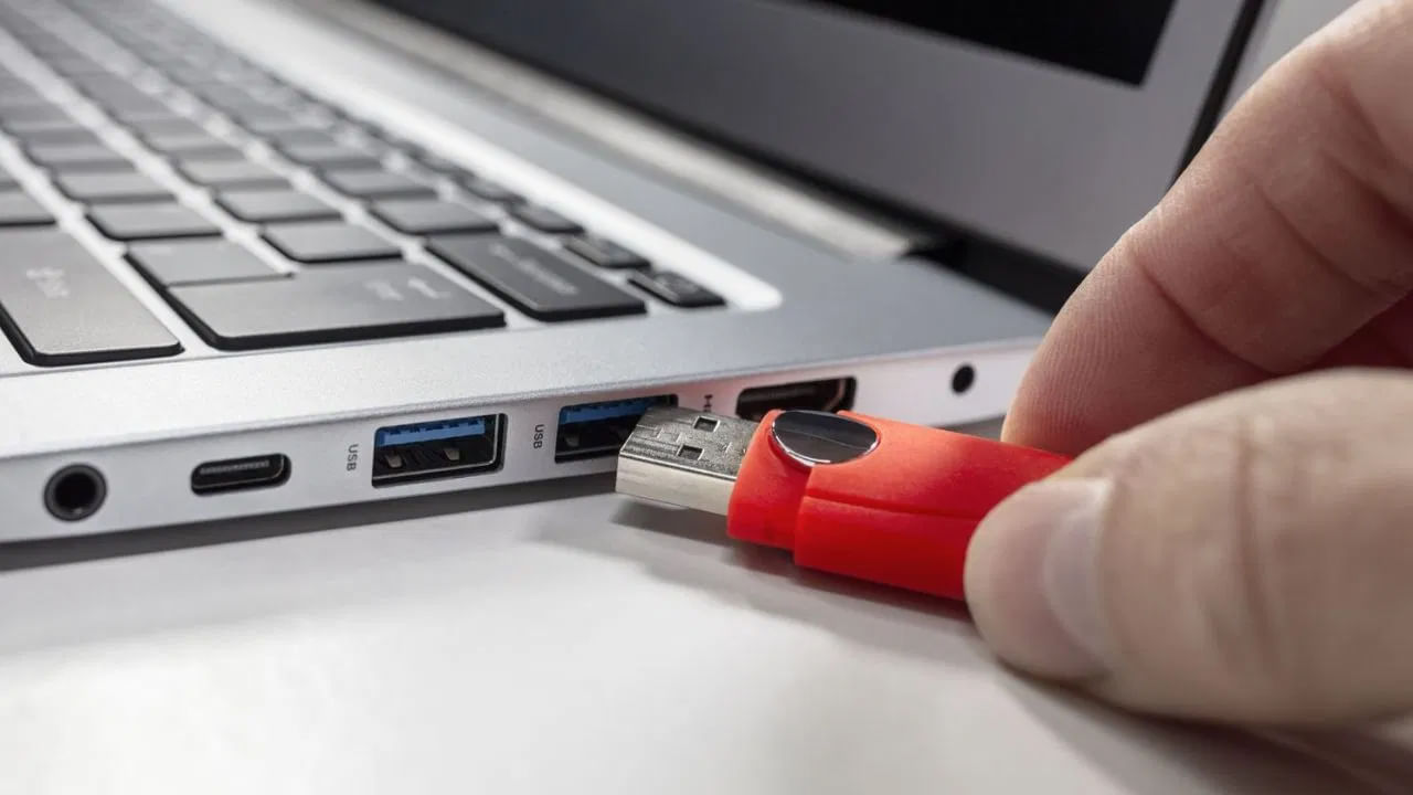 Charge Your Phone Without Charger 2