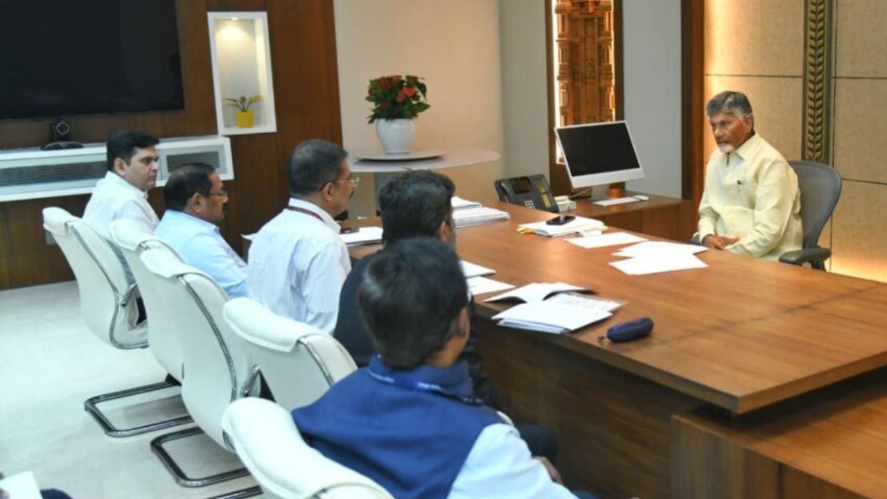 CM Chandrababu: గాడిన పడుతున్న విశాఖ స్టీల్ ప్లాంట్.. బలోపేతానికి కట్టుబడి ఉన్నామన్న సీఎం