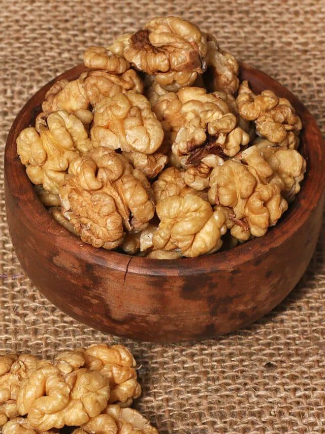 ఆరోగ్యానికి వరం.. వాల్‌నట్స్ తినడం వలన ఎన్ని లాభాలో..