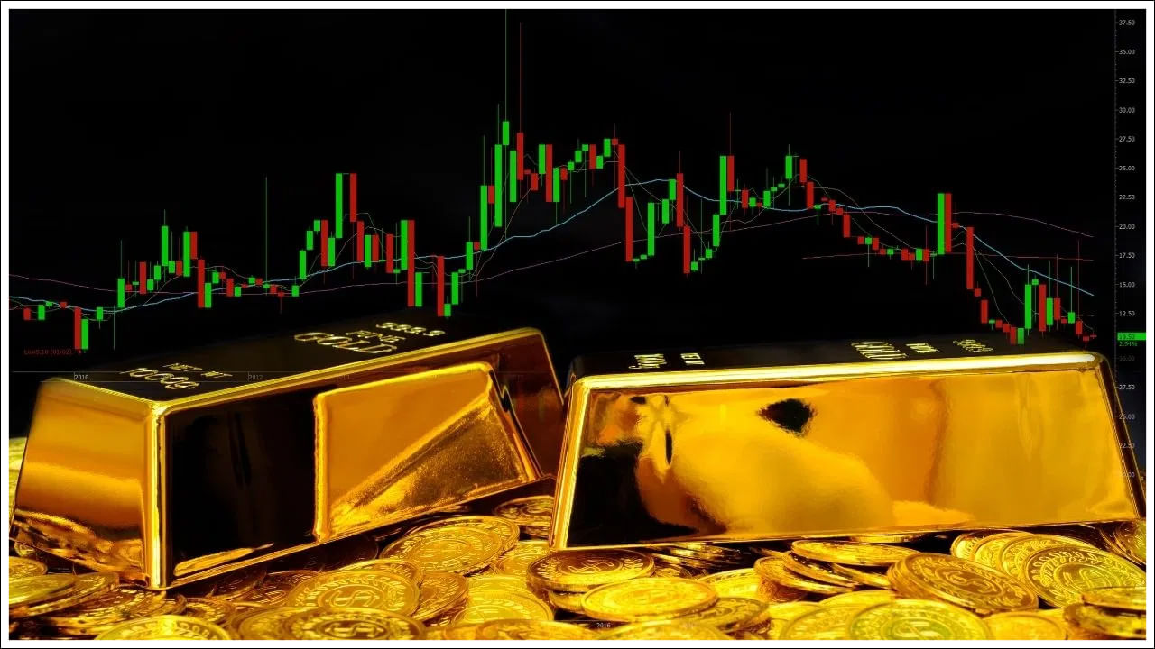  డిజిటల్ బంగారం భద్రత ఎక్కువగా మీరు పెట్టుబడి పెట్టే ప్లాట్‌ఫామ్, దాని వాల్ట్ భాగస్వామిపై ఆధారపడి ఉంటుంది. కొన్ని కంపెనీలు తమ వాల్ట్‌లను థర్డ్‌ పార్టీ ద్వారా ఆడిట్ చేయించుకుని నివేదికను ప్రచురిస్తాయి. మరికొన్ని అలా చేయవు. అందుకే పెట్టుబడి పెట్టే ముందు ప్లాట్‌ఫామ్ పారదర్శకత, విశ్వసనీయతను తనిఖీ చేయండి.