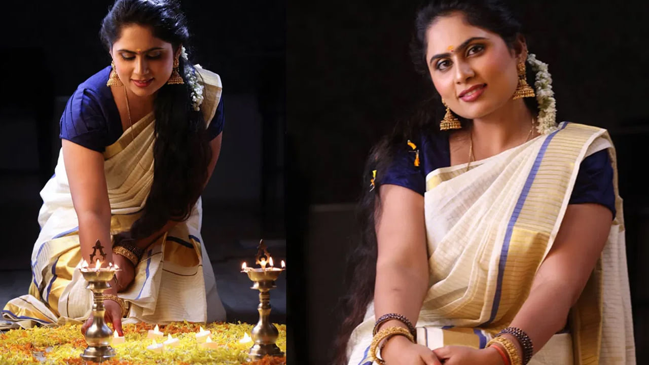  అలా తాజాగా  బ్లాక్ సారీలో ఎంతో అందంగా కనిపించింది తేజస్విని. ఈ ఫోటోలను సోషల్ మీడియాలో షేర్ చేయగా ఇప్పుడు బాగా వైరలవుతున్నాయి. వీటిని చూసిన నెటిజన్లు క్రేజీ కామెంట్స్ చేస్తున్నారు. 