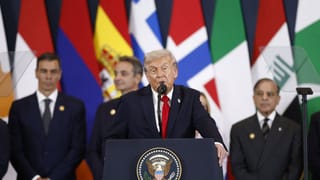 Viral Video: మీరు అందంగా ఉన్నారు.. కానీ, ఆ ఒక్క అలవాటు మానుకోండి.. ఇటలీ ప్రధాని రియాక్షన్ చూశారా..?