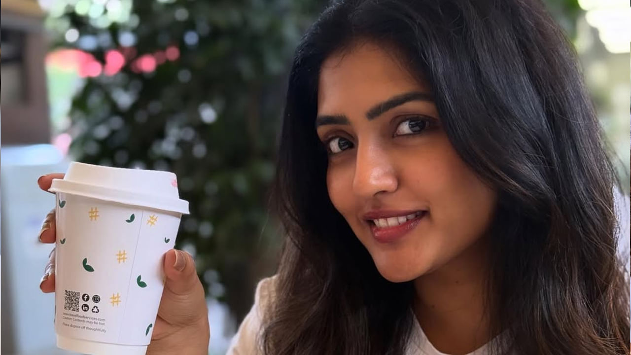 సెకండ్ హీరోయిన్గా ఎక్కువ ఛాన్స్లు అందుకుంది. బ్యాక్ టూ బ్యాక్ పలు సినిమాల్లో నటించింది. ముఖ్యంగా అరవింద సమేత సినిమాలో హీరోయిన్కు చెల్లిగ నటించి అందరినీ ఆకట్టుకుంది. ఈ మూవీలో సెకండ్ హీరోయిన్గా తన నటనతో ప్రతి ఒక్కరినీ ఆకట్టుకుంది ఈ బ్యూటీ. ఇక టాలీవుడ్ లో అవకాశాలు తగ్గడంతో కోలీవుడ్ చెక్కేసి అక్కడ వరసగా ఆఫర్స్ అందుకుంటూ దూసుకెళ్తుంది ఈ ముద్దుగుమ్మ.