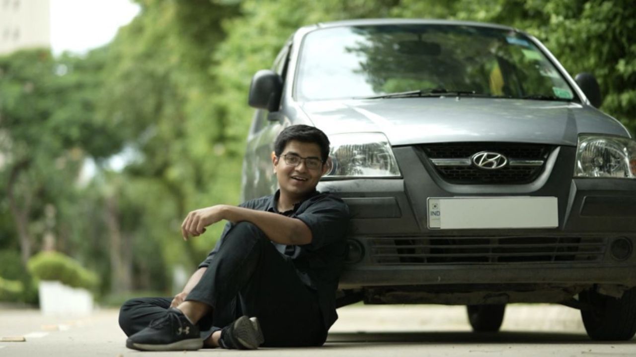 Electric car: ఐడియా అదుర్స్! పాత కారుని ఎలక్ట్రిక్ కారుగా మార్చిన యువకుడు!