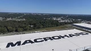 Indias Wealthiest Village: ఇది మన దేశంలో అత్యంత సంపన్న గ్రామం.. లగ్జరీ కార్లు, బ్యాంకు డిపాజిట్లు రూ. 1,000 కోట్లు.. ఇక్కడ వారిదే ఆధిపత్యం