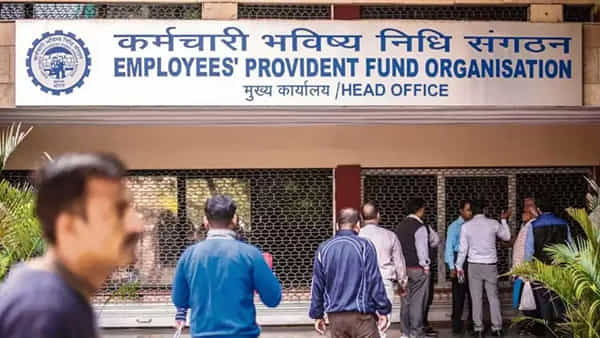 EPF Life Insurance: పీఎఫ్ ఖాతా ఉన్న ప్రతి ఒక్కరికి రూ.7 లక్షల బీమా ఉంటుందా? ఇవి తెలుసుకోవాల్సిందే!