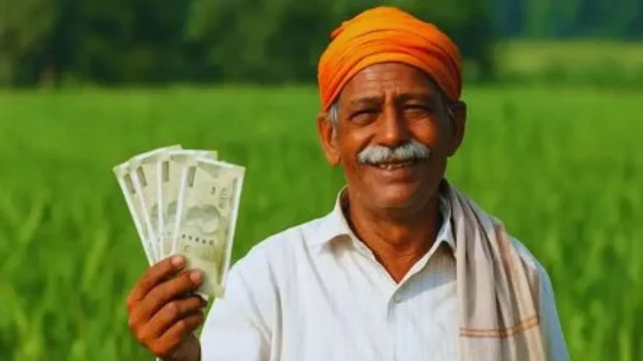 ఇంకా ఈ కార్యక్రమం కింద మొత్తం రూ.42,000 కోట్లకు పైగా వ్యయంతో 1,100 కి పైగా ప్రాజెక్టులను ప్రారంభించి, శంకుస్థాపన చేస్తారు. వీటిలో పశుసంవర్ధకం, మత్స్య, ఆహార ప్రాసెసింగ్, వ్యవసాయ-మౌలిక సదుపాయాల అభివృద్ధి ఉన్నాయి. ఈ సందర్భంగా ప్రధానమంత్రి రైతు ఉత్పత్తిదారుల సంస్థలు (FPOలు), సహకార సంఘాలు, వ్యవసాయ పరిశోధకులను కూడా సత్కరిస్తారు.