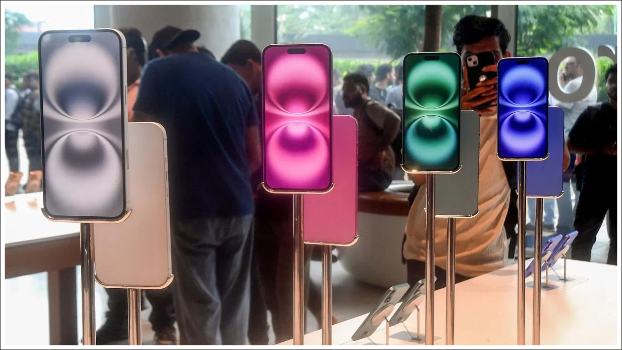  బిగ్ బ్యాంగ్ దీపావళి సేల్ 2025 అక్టోబర్ 11న ప్రారంభమైంది. అయితే ఫ్లిప్‌కార్ట్ ప్లస్, బ్లాక్ సభ్యులకు సేల్ అక్టోబర్ 10 నుండి ప్రారంభమైంది. ఈ సేల్ అక్టోబర్ 24 వరకు కొనసాగుతుంది.