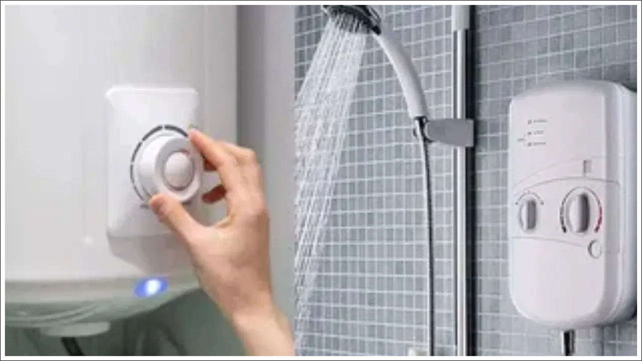  Geyser Capacity: ఈ నెల ప్రారంభంతో వాతావరణం క్రమంగా చల్లబడుతోంది. ఇళ్లలో ఏసీలు ఆపివేసే టైమ్‌ వచ్చేస్తుంటుంది. ఇప్పుడు గీజర్లతో అవసరం ఏర్పడుతుంటుంది. అందుకే ఈ రోజుల్లో మీరు కొత్త గీజర్ కొనాలని ఆలోచిస్తుంటే, మీ కుటుంబానికి లీటర్ సామర్థ్యం ఎంత ఉంటుందో ముందుగా అర్థం చేసుకోవడం ముఖ్యం.