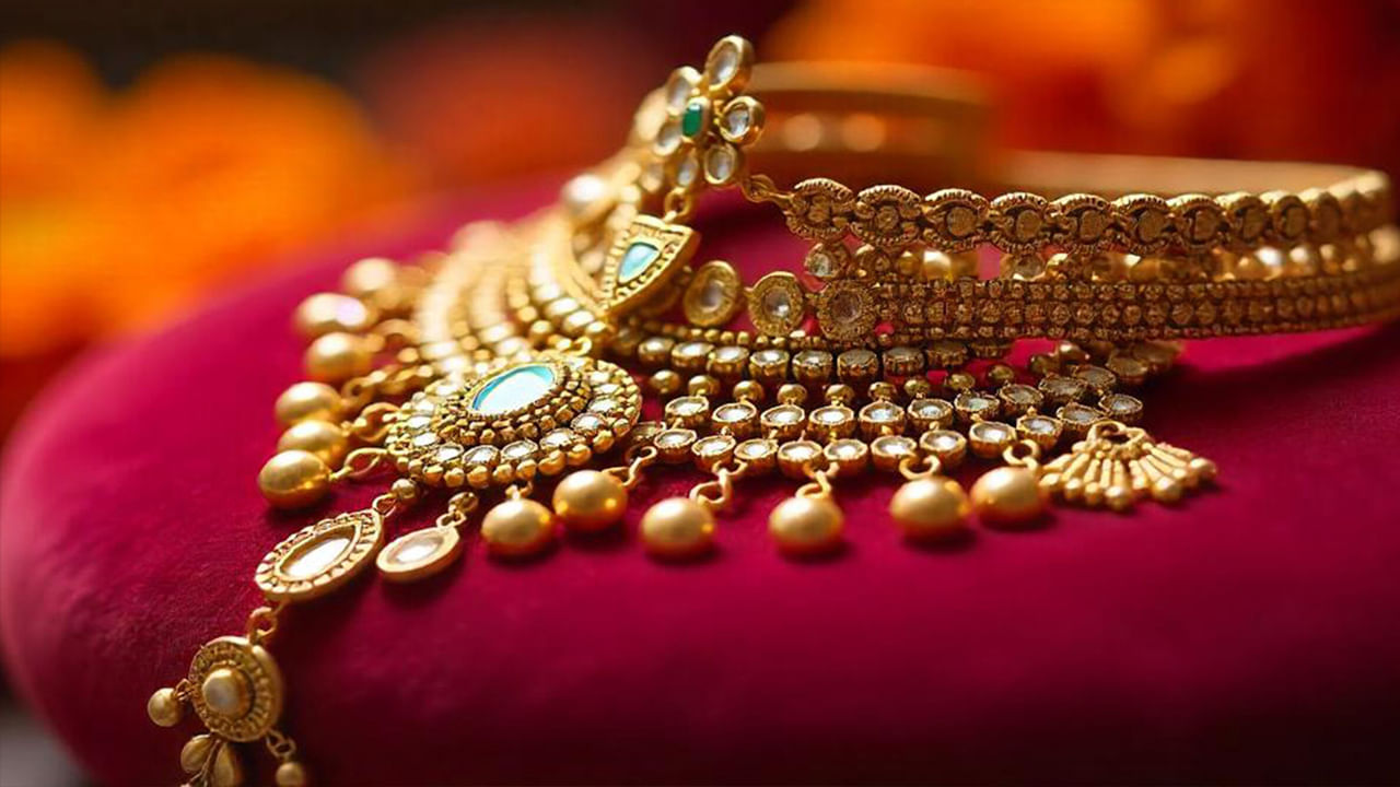 Gold Price Today: ఆగని పసిడి పరుగులు.. మీ నగరంలో తులం బంగారం ధర ఎంత ఉందంటే?