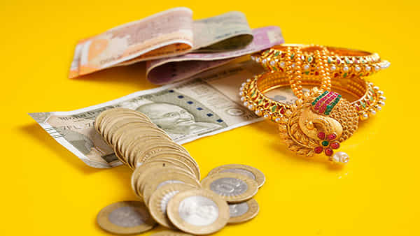 Gold Loans: బంగారం రుణాలలో సౌత్ ఇండియా టాప్.. జాబితాలో తెలుగు రాష్ట్రాలు..!