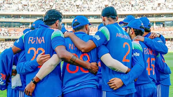 IND vs AUS 1st T20I: బుమ్రా రీ-ఎంట్రీ, శుభ్మన్ గిల్ అవుట్.. టీ20కి టీమిండియా ప్లేయింట్ 11 ఇదే