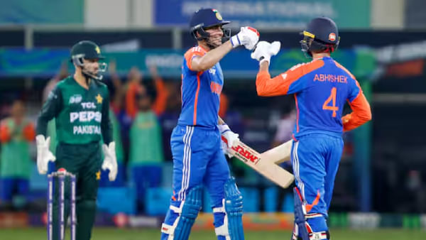 IND Vs PAK : చేతులు కలపని ఆటగాళ్లు..ట్రోఫీ ఎత్తుకెళ్లిన నఖ్వీ.. భారత్ పాక్ మ్యాచులు రద్దు చేయాలని మాజీ కెప్టెన్ డిమాండ్