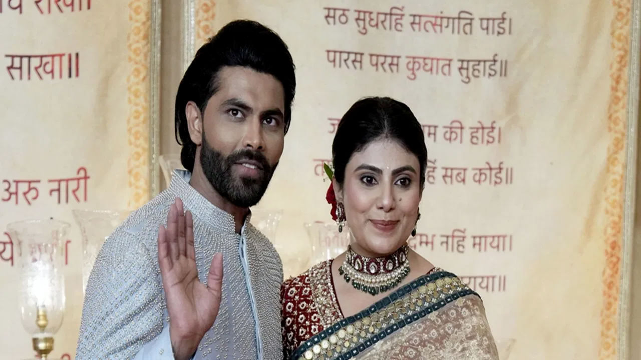 Jadeja Wife Rivaba 4