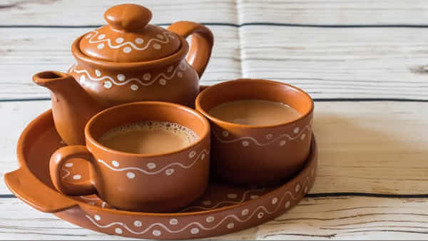 Jaggery Tea : వర్షాకాలం ఈ టీ తాగితే.. రోగాలు రావు..! లాభాలు మిరాకిలే..