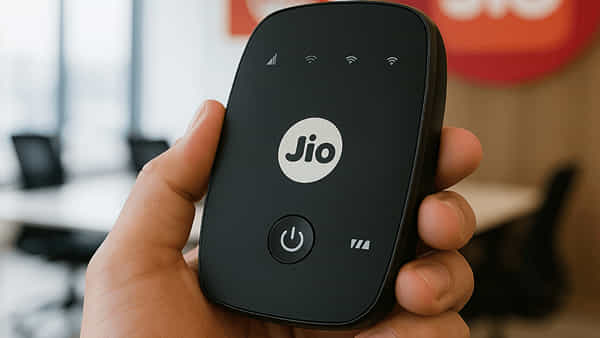 JioFi Device: అంబానీయా.. మజాకా.. రూ.299లకు 35GB డేటా, ఉచిత JioFi.. జియో నుంచి సరికొత్త డివైజ్..!