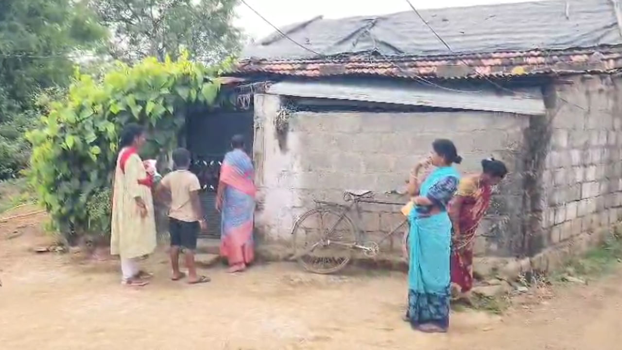 సినిమా రేంజ్ ట్విస్ట్.. భార్యను ఇంటికి పంపించి.. గుట్టుగా ఆ పని చేశాడు.. కట్ చేస్తే సీన్ ఇది