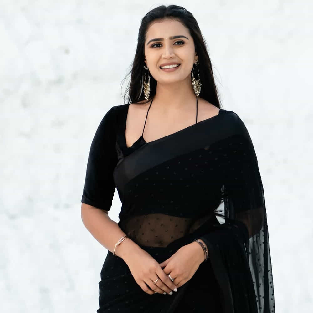 అయితే ఈ సీరియల్ ద్వారా ఏర్పడిన పరిచయం ప్రేమగా మారిందని.. కొన్నాళ్లపాటు వీరి ప్రేమలో ఉన్నారని టాక్ నడిచింది. అయితే అనుహ్యంగా వీరిద్దరు విడిపోయారు. బిగ్ బాస్ హౌస్ లోకి కంటెస్టెంట్ గా అడుగుపెట్టినప్పుడు తన ప్రేమ గురించి బయటపెట్టారు నిఖిల్. 