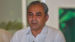 Asia Cup Trophy : ఆసియా కప్ ట్రోఫీ వివాదం.. దిగొచ్చిన నఖ్వీ.. ఆ రోజు ట్రోఫీ తీసుకోవాలని భారత్‌కు పిలుపు