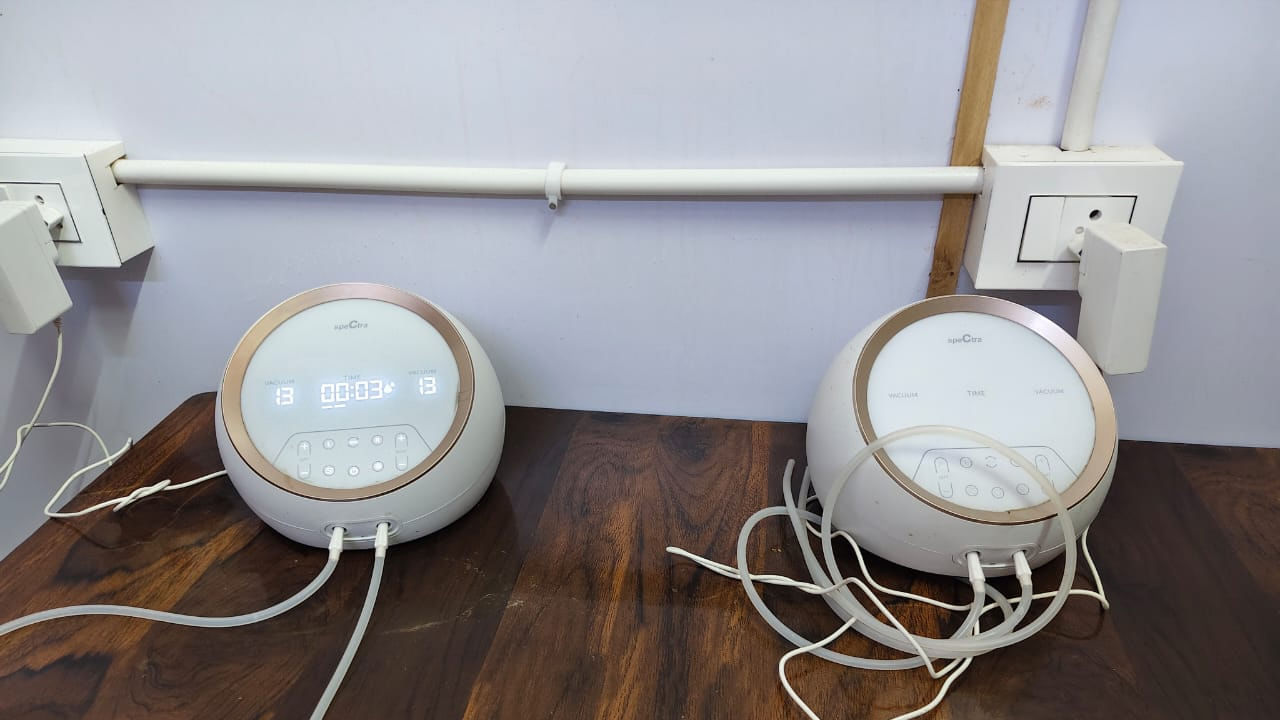 అమ్మ ప్రేమ కదా అంతే మరి.. తల్లి పాలకోసం బ్యాంకు ... ఎక్కడవుందో తెలుసా ...?