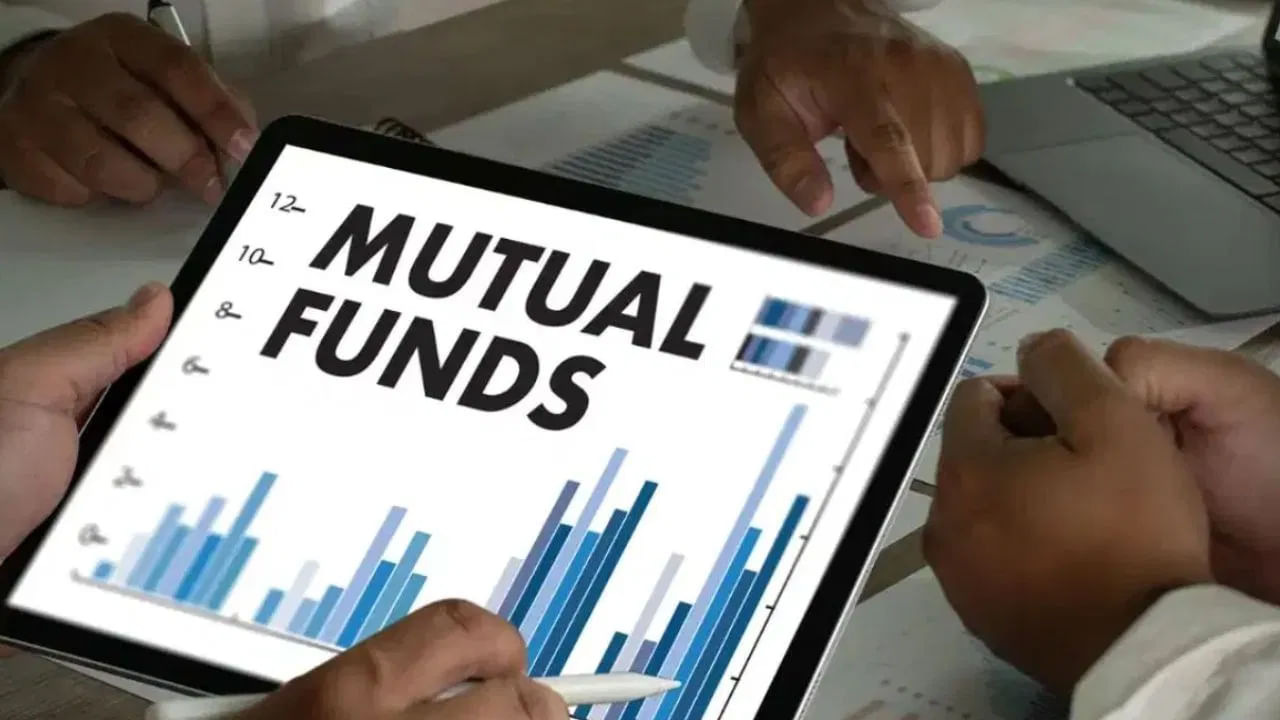 Mutual Funds: ఈ ఫండ్‌ అద్భుతాలు చేసింది.. 1 లక్ష రూపాయలను 4 కోట్లుగా మార్చింది!