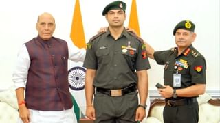 Asif Afridi : 92 ఏళ్ల టెస్ట్ రికార్డును తిరగరాసిన పాకిస్తాన్ స్పిన్నర్.. తొలి మ్యాచ్‌లోనే ఐదు వికెట్లతో  సంచలనం