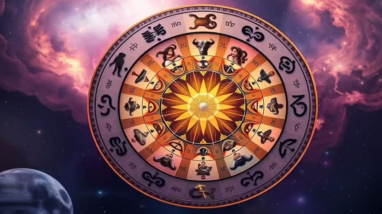 అక్టోబర్ ప్రారంభం అయింది. వేద జ్యోతిషశాస్త్రం ప్రకారం గ్రహాలు ఒక నిర్దిష్ట సమయంలో తమ గమనాన్ని మార్చుకుని ఒక రాశి నుంచి మరొక రాశిలోకి అడుగు పెడుతూ ఉంటాయి. ఇలా గ్రహాల గమనం సమయంలో దేశ విదేశాలతో పాటు మొత్తం 12 రాశులకు చెందిన ప్రజలను ప్రభావితం చేస్తుంది. జ్యోతిషశాస్త్ర గణనల ప్రకారం అక్టోబర్‌లో అనేక గ్రహాలు తమ రాశులను మార్చుకోనున్నాయి. మూడు ముఖ్యమైన గ్రహాల రాశి మార్పు వలన రాజయోగాలు ఏర్పడతాయి. కొన్ని రాశులకు ప్రత్యేక ప్రయోజనాలను కలిగిస్తాయి. 
