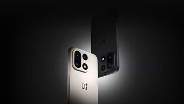 OnePlus 15: పెద్ద బ్యాటరీ.. పవర్ఫుల్ ప్రాసెసర్తో వన్ప్లస్ ఫోన్ లాంచ్! ధర ఎంతంటే..