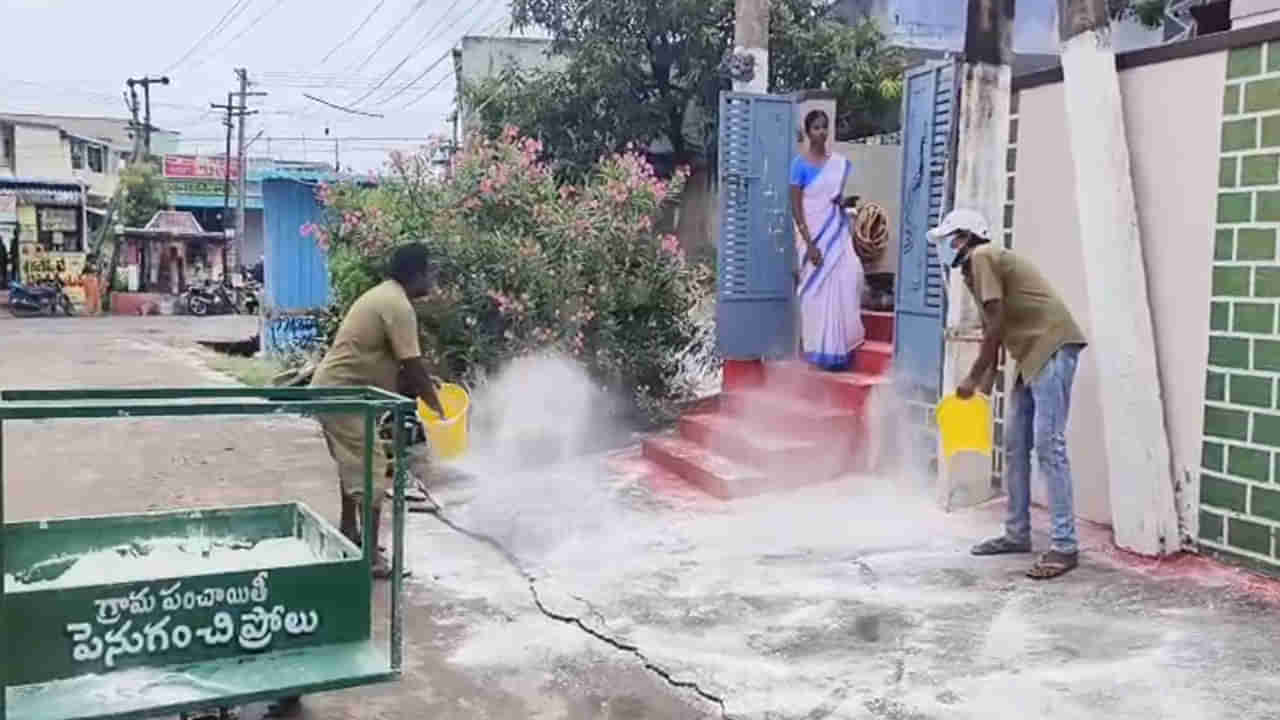 ఒంటి నిండా బొబ్బలతో చిన్నారికి వింత వ్యాధి..! ఎన్టీఆర్, ఖమ్మం జిల్లాల్లో కలకలం..