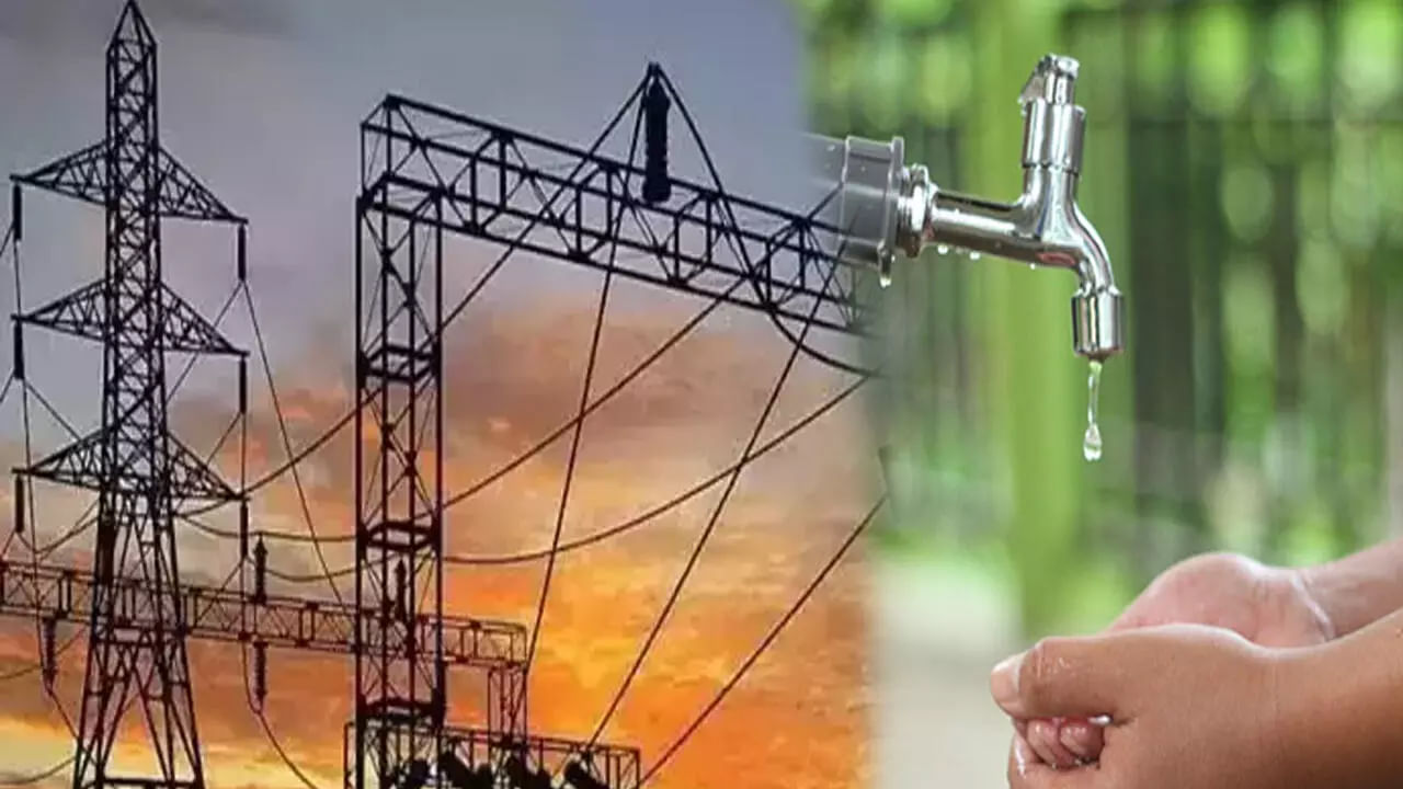 విద్యుత్తు, నీటిని తెలివిగా వాడండి: మీ విద్యుత్ బిల్లు చూసి మీరు గందరగోళానికి గురవుతున్నారా? అప్పుడు స్మార్ట్ అవ్వాల్సిందే. ఇంట్లో విద్యుత్ను పొదుపుగా వాడండి. తక్కువ వాట్స్ ఉన్న బల్బులను వాడటం మంచిది. అలాగే బ్లాక్అవుట్ కర్టెన్లను ఉపయోగించండి. థర్మోస్టాట్ను సరైన ఉష్ణోగ్రతకు సెట్ చేయండి. అలాగే నీటిని జాగ్రత్తగా వాడుకోండి. లీకేజీని తనిఖీ చేయండి. అవసరానికి మించి ఉపయోగించవద్దు. ఈ చిన్న మార్పులు మీ విద్యుత్, నీటి బిల్లులను తగ్గించుకోవచ్చు. మీ ఇంటిని కొంచెం స్మార్ట్గా చేయండి.