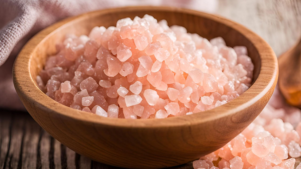 Pink Salt In Bowl