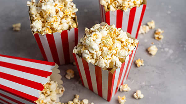 Popcorn: అబ్బ.! భలేగా ఉందని పాప్కార్న్ను ఇలా తిన్నారనుకోండి.. ఇక..