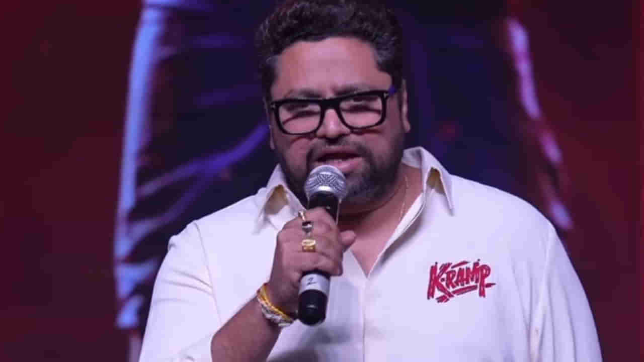 రివ్యూ రైటర్ల ముసుగులో బ్లాక్మెయిల్ దందా.! రచ్చకెక్కిన రివ్యూల చర్చ