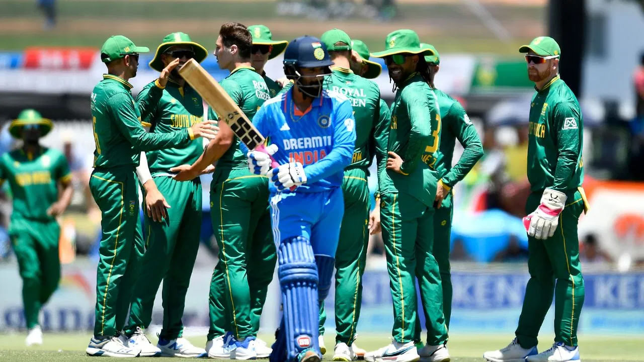 Team India: 5 మ్యాచ్‌ల్లో 2 సెంచరీలు, 1 డబుల్ సెంచరీ.. శ్రేయాస్ అయ్యర్ రీప్లేస్ వచ్చేశాడ్రోయ్..