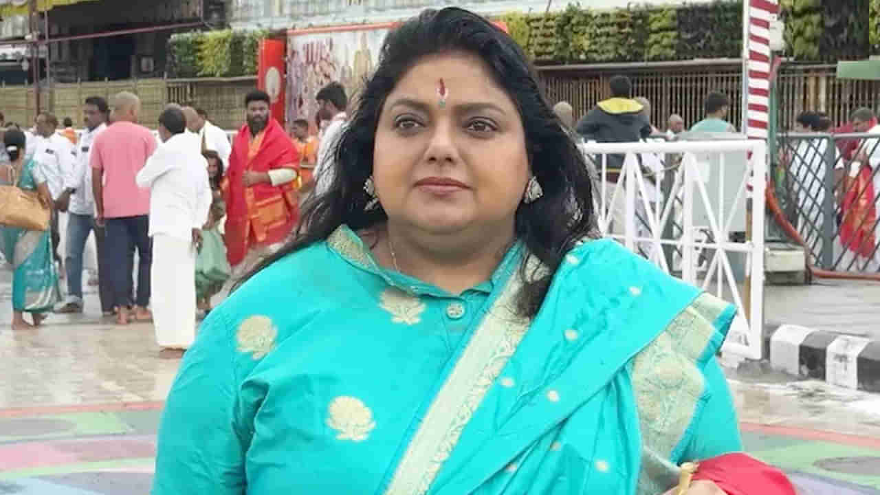 Tollywood: 18 ఏళ్లకే బ్లాక్ బస్టర్స్.. గుర్తుపట్టలేనంతగా మారిపోయిన టాలీవుడ్ హీరోయిన్..