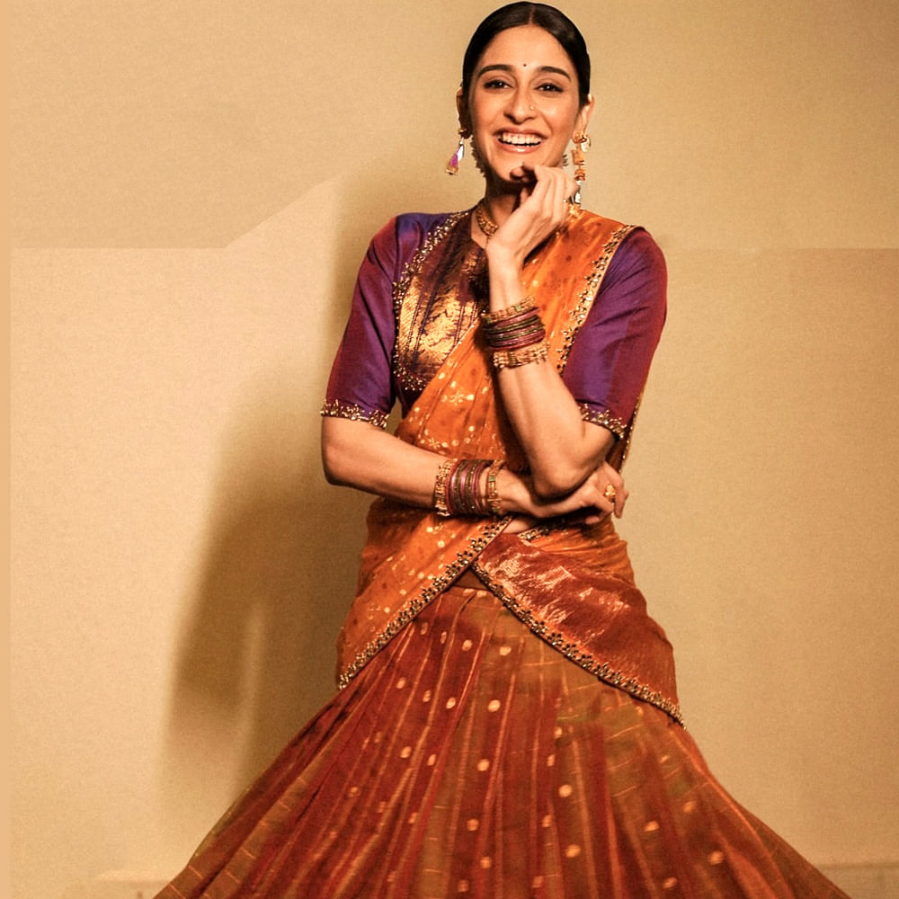 ఈ భామ బాలీవుడ్‌లోకి కూడా అడుగుపెట్టింది. 2019లో "ఏక్ లడ్కీ కో దేఖా తో ఐసా లగా" చిత్రంతో హిందీలో ప్రవేశించింది. తాజాగా విడుదలైన సన్నీ డియోల్ "జాట్" చిత్రంలో కీలక పాత్రలో కనిపించింది. అలాగే, వెబ్ సిరీస్‌లలో కూడా నటిస్తూ తన సత్తా చాటుతుంది.