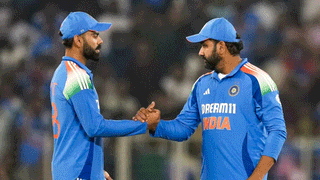 Jasprit Bumrah : వికెట్లపైకి బంతిని విసిరి స్టంప్స్ పడగొట్టాడు.. ఢిల్లీ టెస్ట్‌లో బుమ్రాకు ఎందుకంత కోపం వచ్చింది?