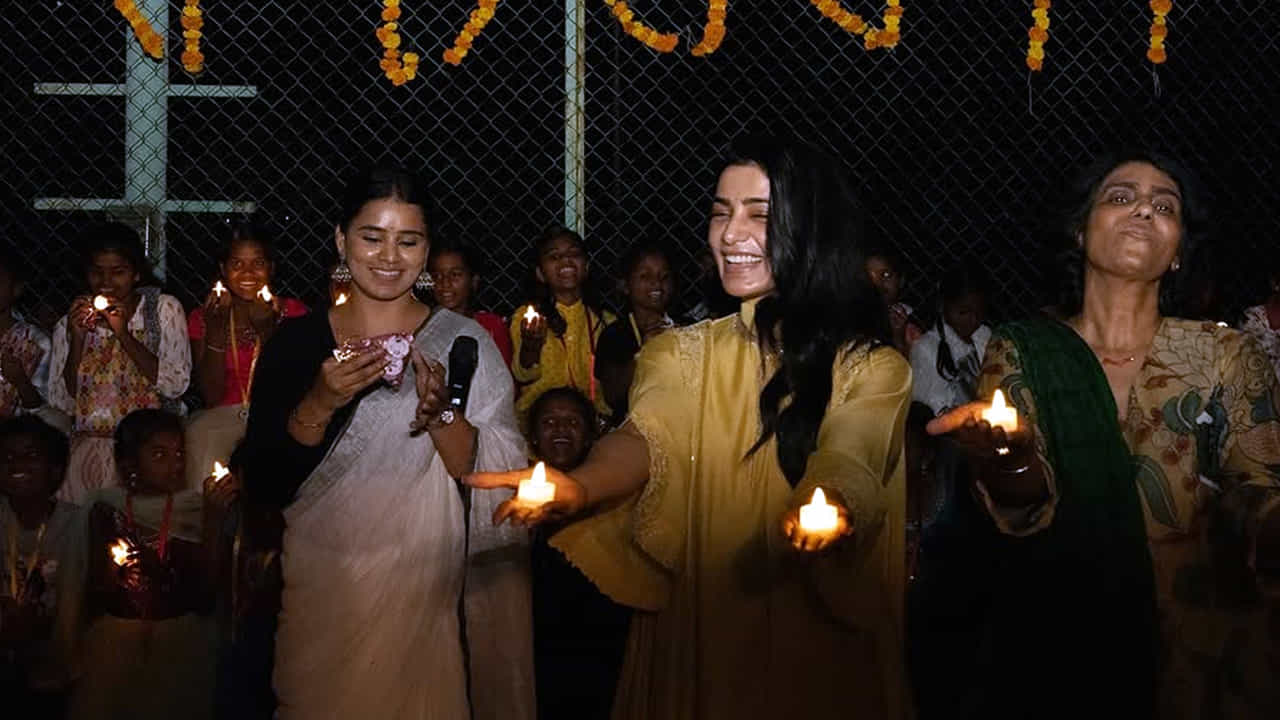  ప్రాణాపాయంలో ఉన్న మహిళలు, చిన్నారులకు ఈ ఫౌండేషన్ లో  ఉచితంగా  వైద్య సేవలు అందిస్తున్నారు. ఇక సమంత టైమ్ దొరికినప్పుడల్లా పిల్లలను కలుస్తూ ఉంటుంది.
