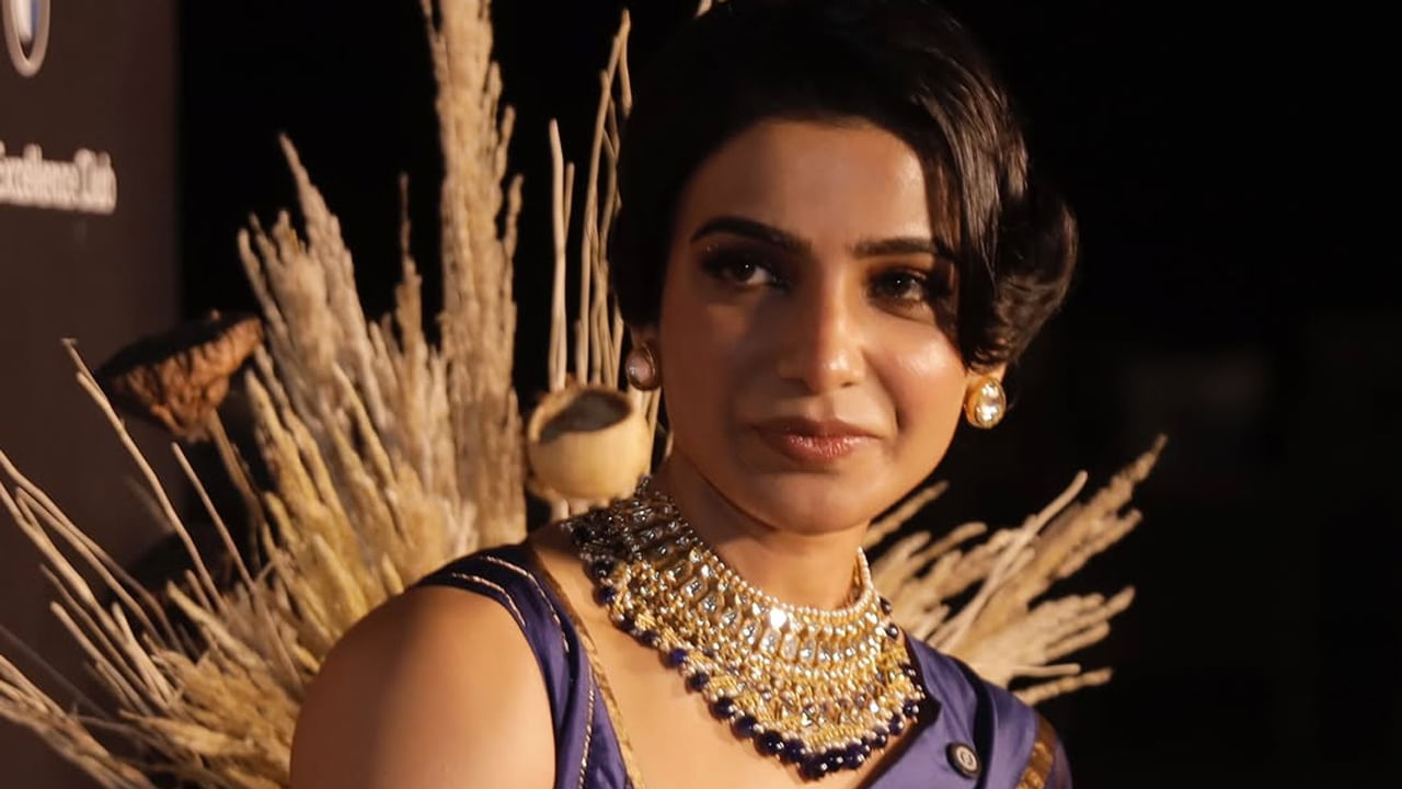 ఇక రీసెంట్‌గా సమంత నిర్మించిన నిర్మాణ సంస్థ ట్రాలాలా నుంచి ఓ గుడ్ న్యూస్ చెప్పిన విషయం తెలిసిందే. తెలుగులో సినిమాలకు గుడ్ బై చెబుతుంది అనుకున్న ఈ బ్యూటీ, మా ఇంటి బంగారంతో మళ్లీ తన అభిమానుల ముందుకు రానుంది. ఇటీవలే ఈ మూవీ షూటింగ్ మెదలైంది. దీనికి సంబంధించిన పూజా కార్యక్రమం ఫొటోలను షేర్ చేసి, ఈ గుడ్ న్యూస్ తన అభిమానులతో పంచుకుంది ఈ చిన్నది.