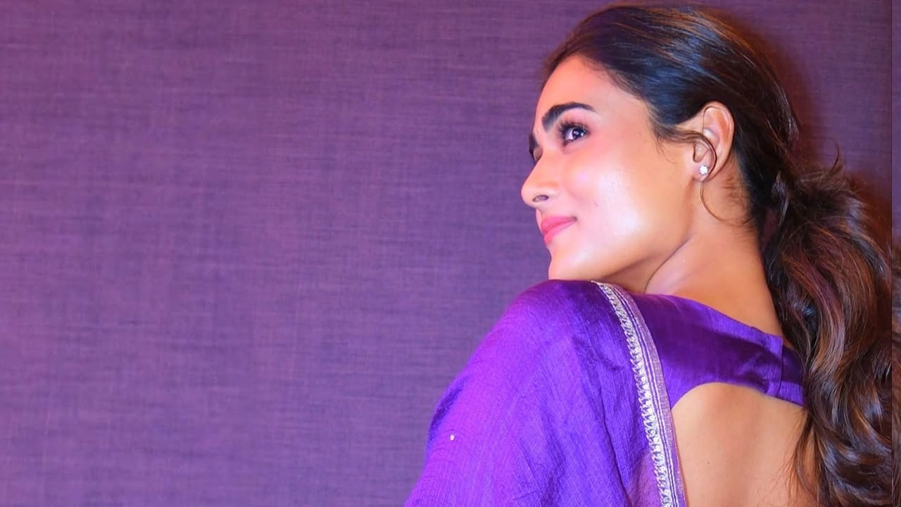 ఈ మూవీ తర్వాత ఈ అమ్మడు క్రేజ్ విపరీతంగా పెరిగిపోయింది. ఇక వరసగా ఆఫర్స్ అందుకొని, స్టార్ హీరోయిన్ గా మంచి ఫేమ్ సంపాదించుకుటుందని అందరూ అనుకున్నారు. కానీ ఈ బ్యూటీ అర్జున్ రెడ్డి తర్వాత మహానటి సినిమాలో నటించింది. కానీ ఈ మూవీ ద్వారా ఈ ముద్దుగుమ్మ అంతగా గుర్తింపు తెచ్చుకోలేకపోయింది.