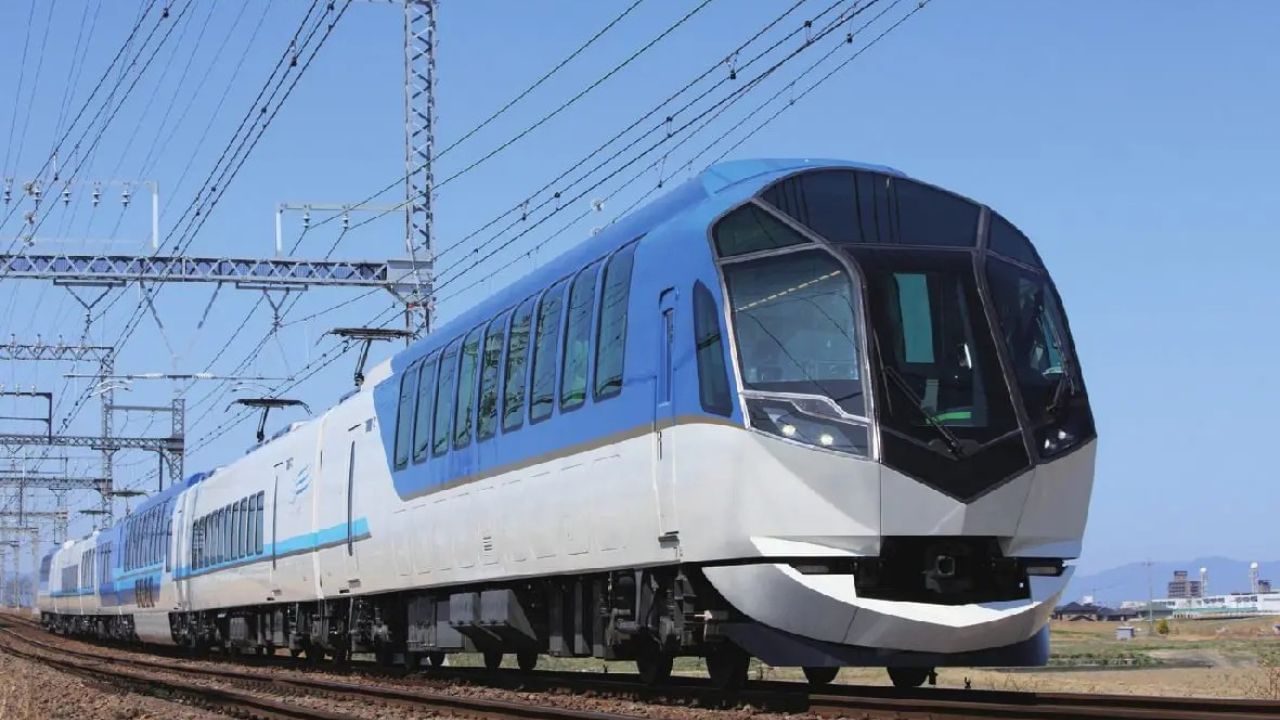 Luxury Train: ఇకపై రైళ్లలో సీట్లు ఉండవు! ఈ సెటప్ చూస్తే వావ్ అనాల్సిందే!