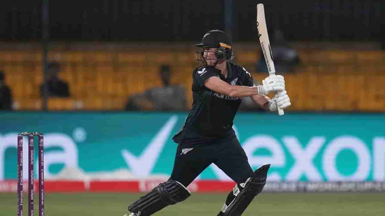 Sophie Devine : సోఫీ డివైన్ అద్భుత సెంచరీ వృథా..  28 ఏళ్ల తర్వాత ప్రపంచ కప్‌లో అరుదైన రికార్డు