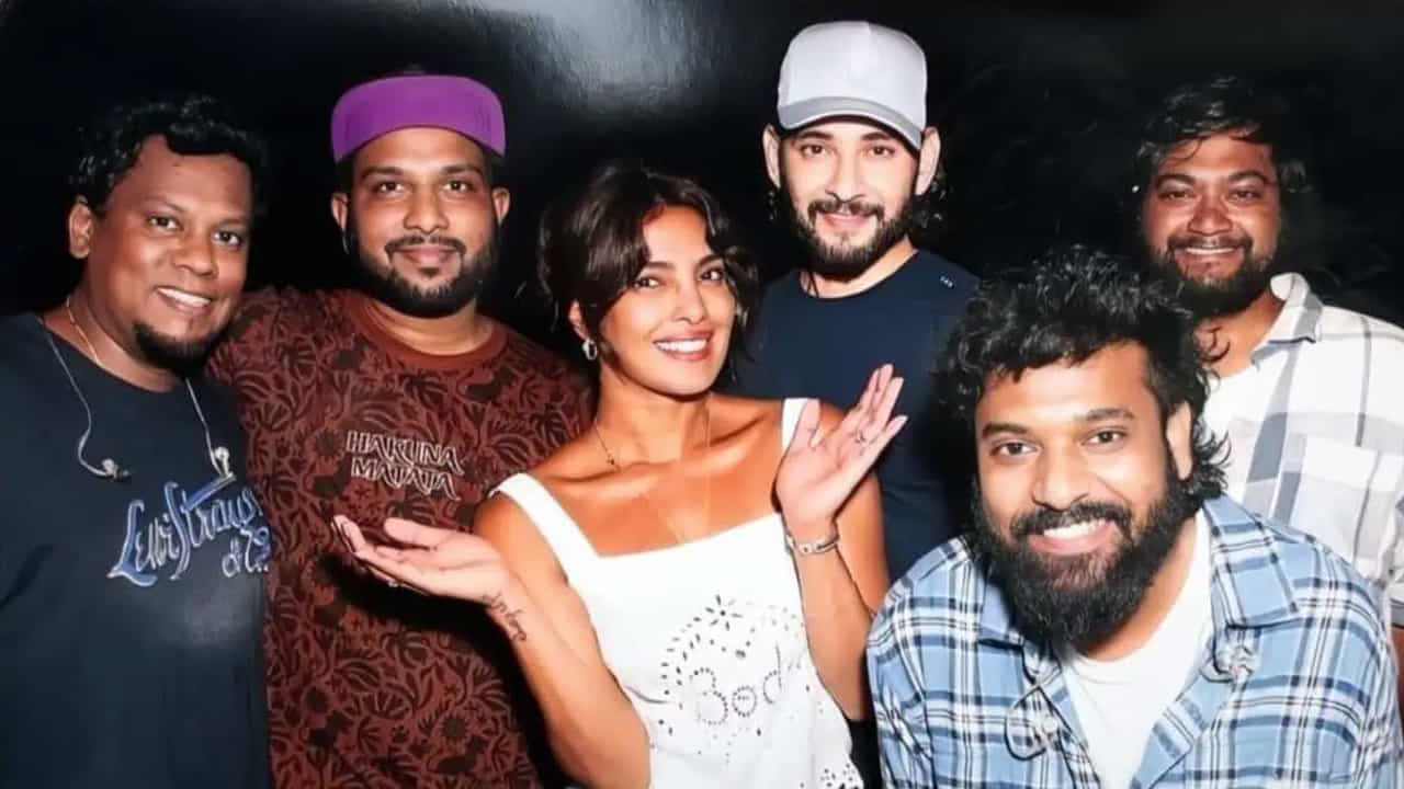 ఇందులో మహేష్ సరసన గ్లోబల్ బ్యూటీ ప్రియాంక చోప్రా నటిస్తుంది. ఇప్పటికే రిలీజ్ అయిన ప్రీ లుక్ పోస్టర్ మరింత హైప్ క్రియేట్ చేసింది. ప్రపంచవ్యాప్తంగా యాక్షన్-అడ్వెంచర్ డ్రామాగా రాబోతున్న ీ సినిమా గురించి ఇప్పుడు మరో న్యూస్ వినిపిస్తుంది.