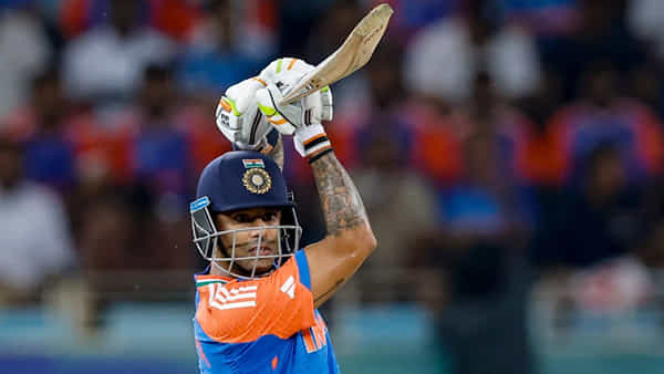 Suryakumar Yadav: సూర్య @ 150.. రోహిత్ రికార్డ్నే బ్రేక్ చేసేశాడుగా..